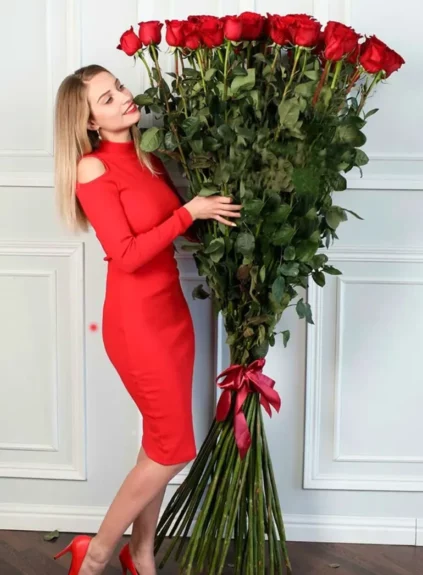 Букет красных роз 170 см