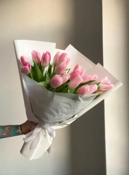 31 розовый тюльпан