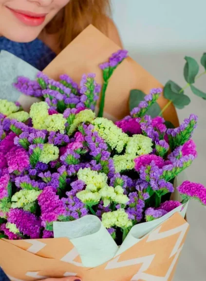 Букет из статицы