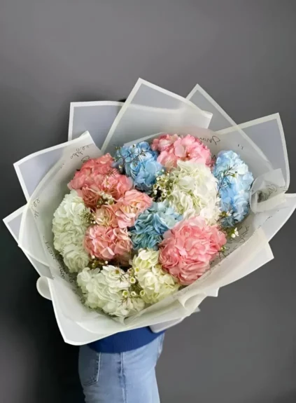 Микс из гортензий