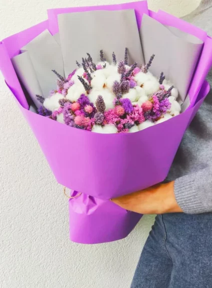 Букет из статицы, хлопка и лаванды